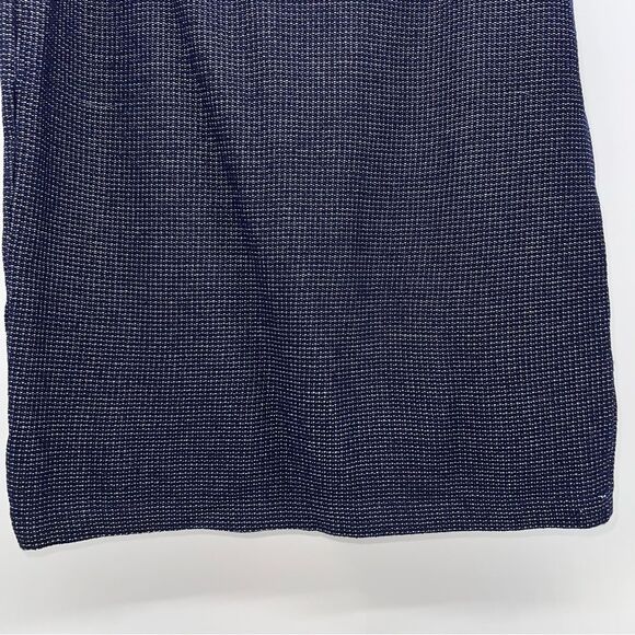 St. John Collection Knit Skirt Navy w/Slightly Metallic Threads Crossing Through - Picture 4 of 6